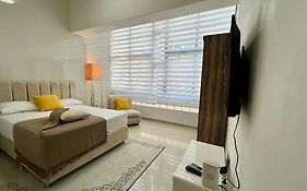 Blue Sea Studio 1 Minute Away From Luanda Bay